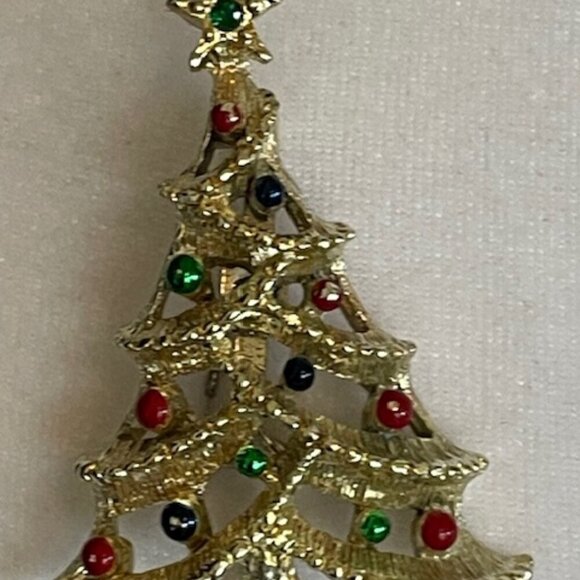 GERRY'S Vintage Gold Tone Rhinestone Christmas Tree Brooch Pin - Picture 5 of 13
